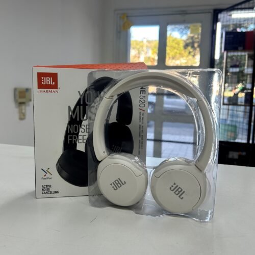 Auriculares bluetooth JBL 520